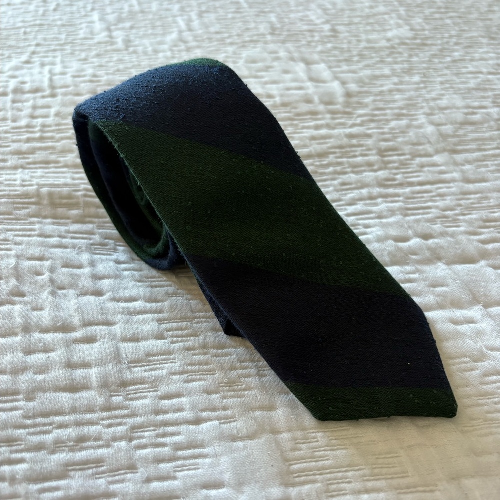 Elegant Black and Green Striped Men's Tie